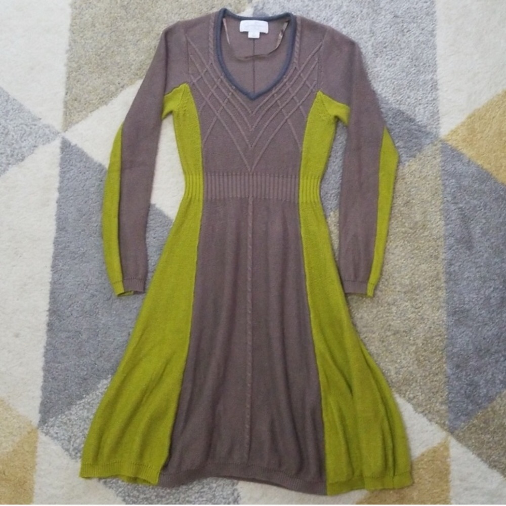 XS Jessica Simpson Sweater Dress